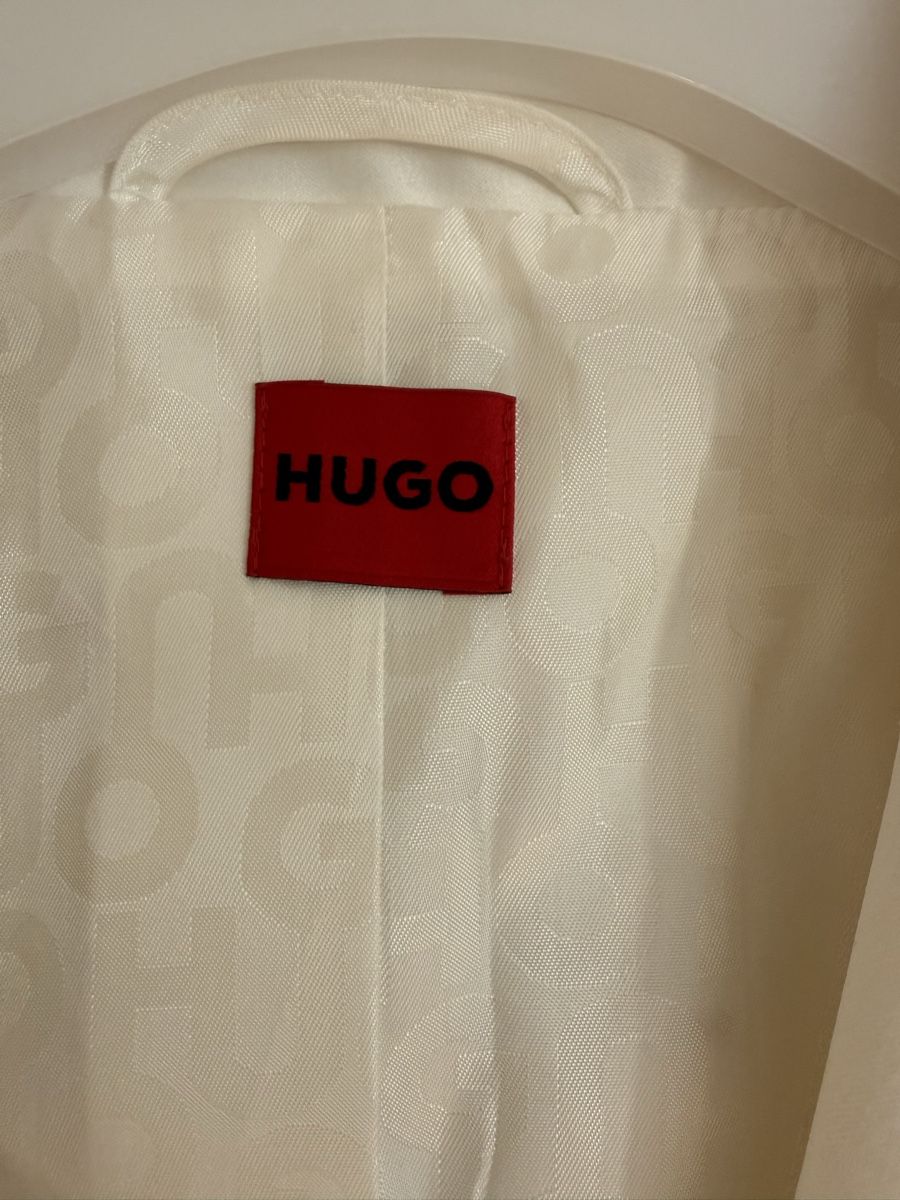 Hugo Boss Gilet & Giacche senza maniche: HUGO BEST white vest NEW – Nuovo (secondo la descrizione) da Zürich venduto da dar_ch4051 4