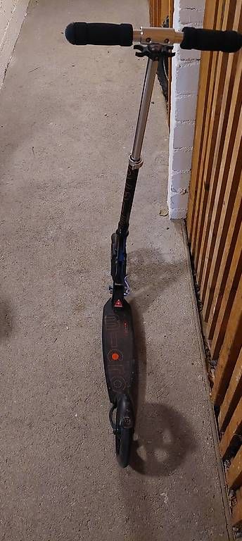 Kickboard: Ein Micro Black Scooter zu Verkaufen – Usato da Steffisburg venduto da Simon0056 2