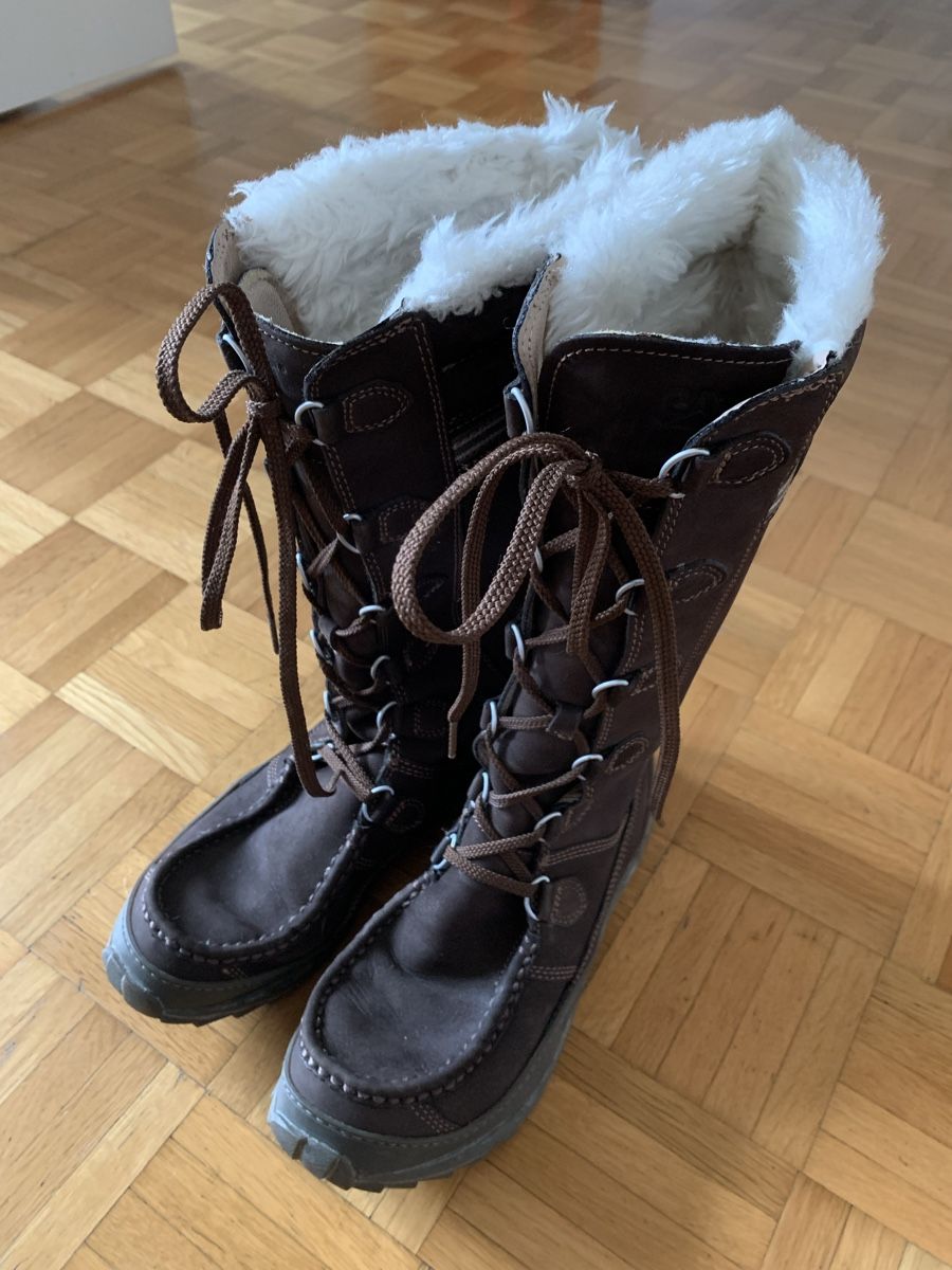 Caterpillar Scarpe da donna: Snowboot / Winterstiefel CAT Damen 40 – Usato da Urdorf venduto da lil_bw7r 1