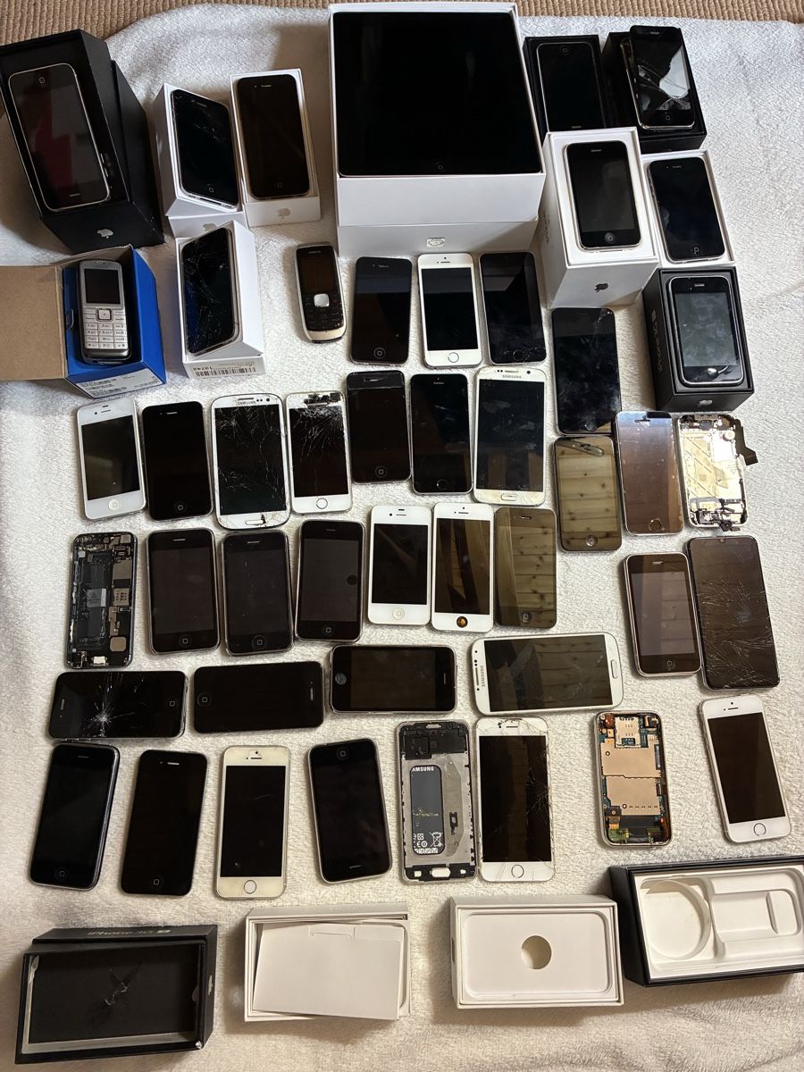 Telefoni cellulari / Smartphones: Diverse Smartphones – Difettoso da Triesen venduto da Chris__79
