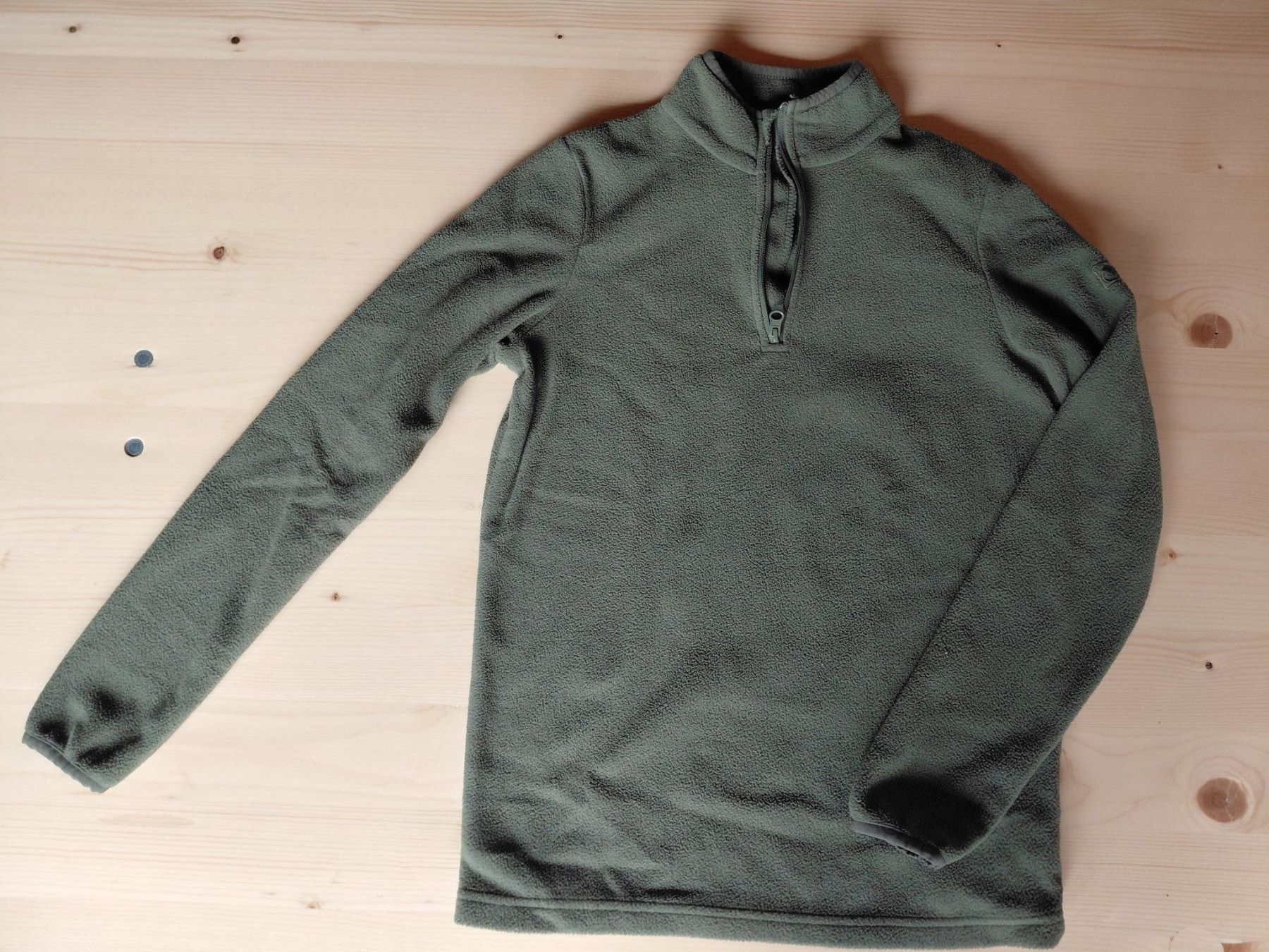 Pullover & Sweatshirts: Fleecepulli olivgrün Gr. 146 – Gebraucht aus Turgi von aprilhexxe