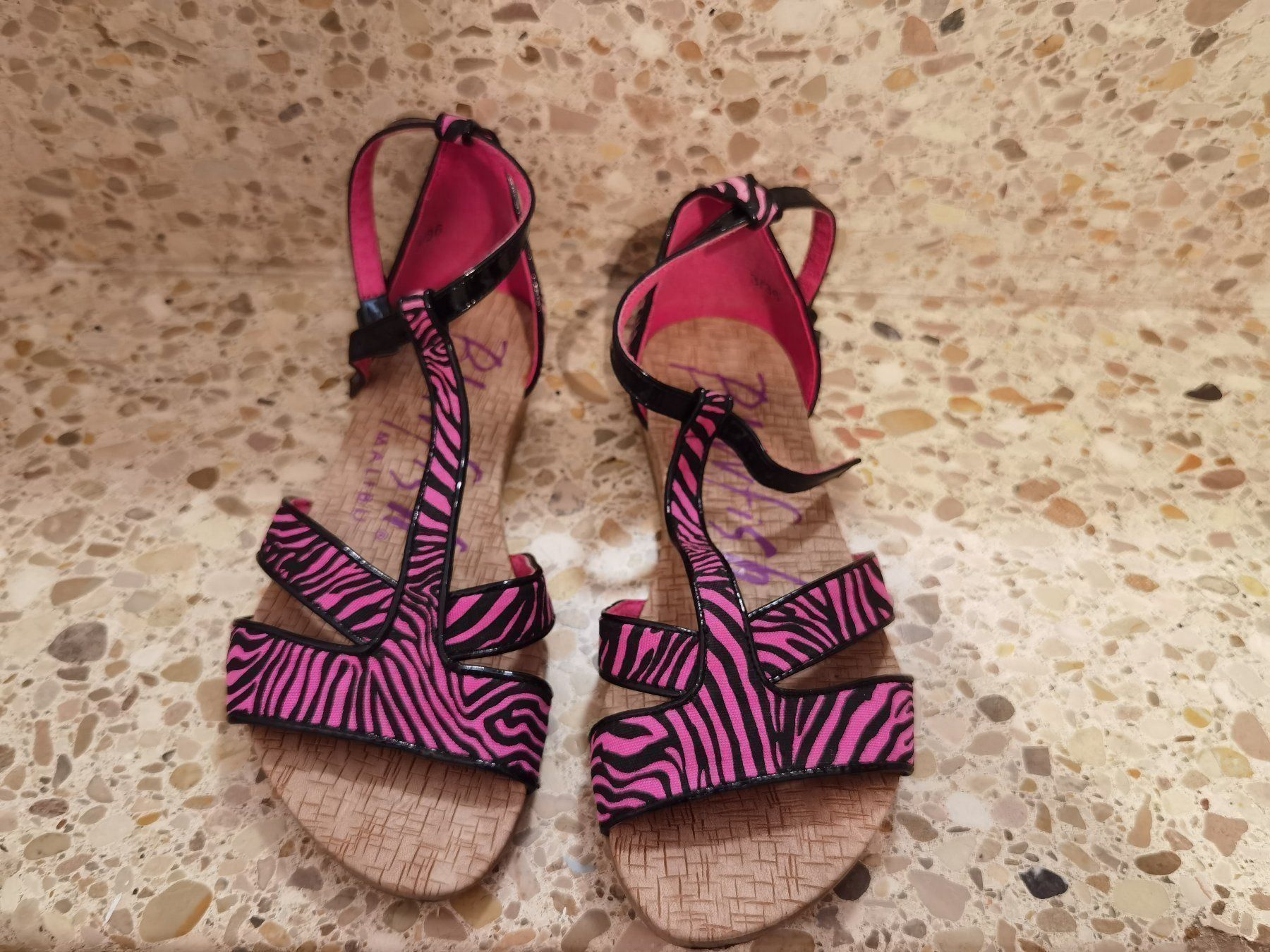 Scarpe da donna: Blowfish Braza Sandale Gr. 36 pink – Nuovo (secondo la descrizione) da Heinrichswil venduto da sabi2809 1