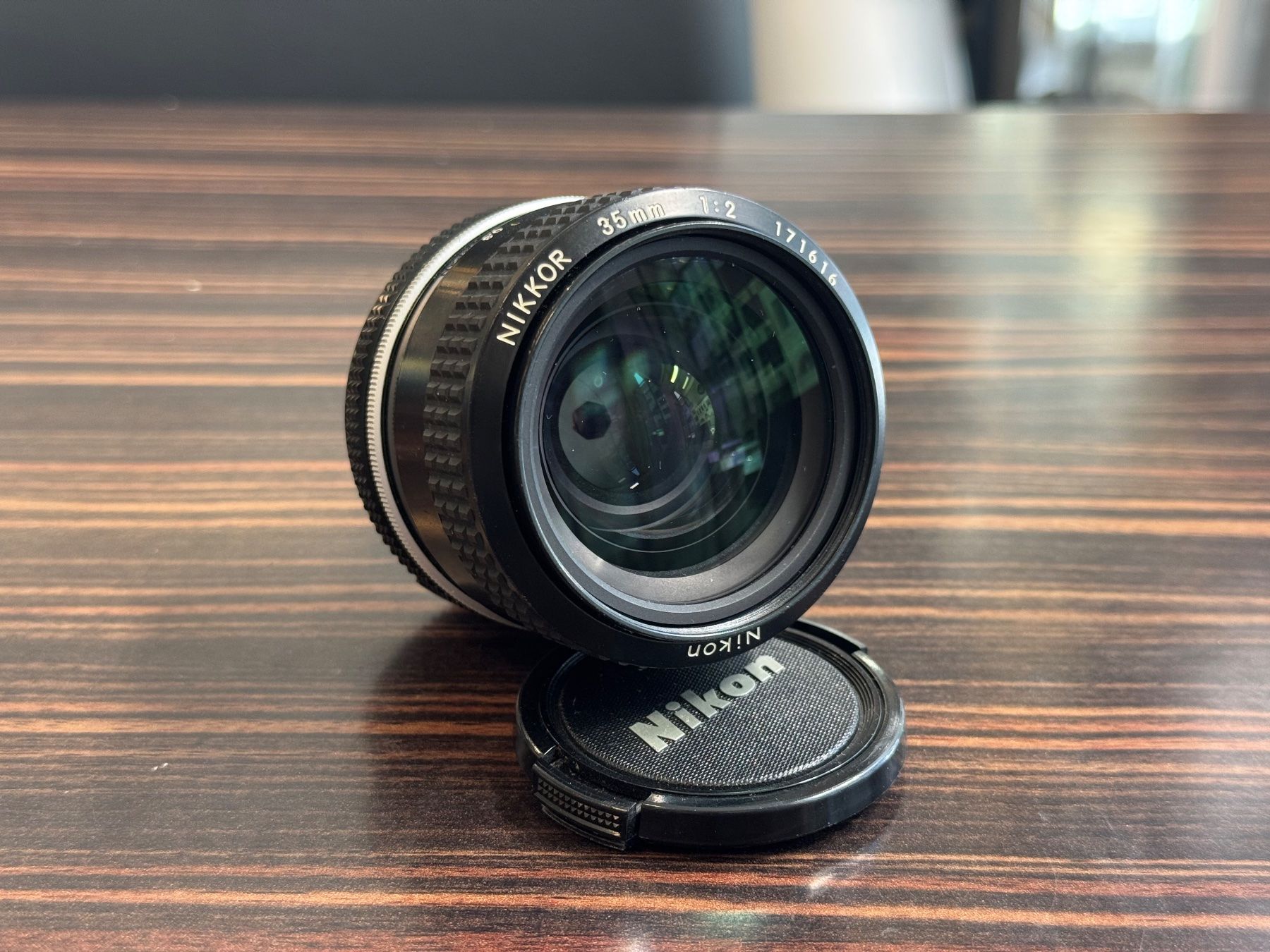Nikkor Obiettivi: Nikkor 35mm 1:2 Objektiv F-Mount – Usato da Zürich venduto da KochphotoAG 1