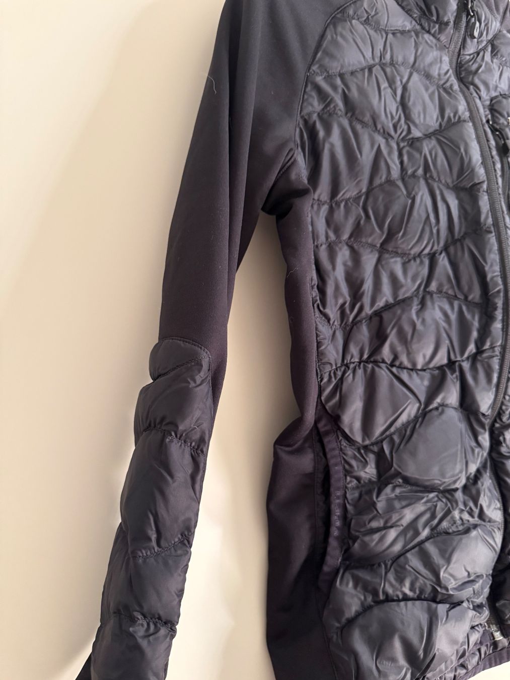 Peak Performance Giacche: Peak Performance Hybrid Jacke Grösse S – Usato da Zürich venduto da SEDRAEN 3