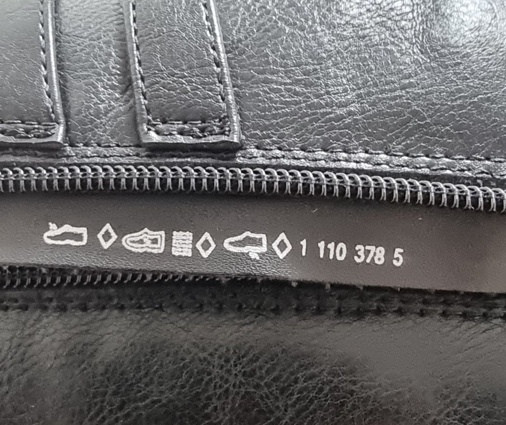 Scarpe da donna: Stiefeletten schwarz,Gr.40 – Nuovo e nell'imballaggio originale da Frauenfeld venduto da Bleeddragon 1