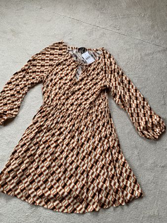 HALLHUBER Kleid Gr. 36/38. Neu.