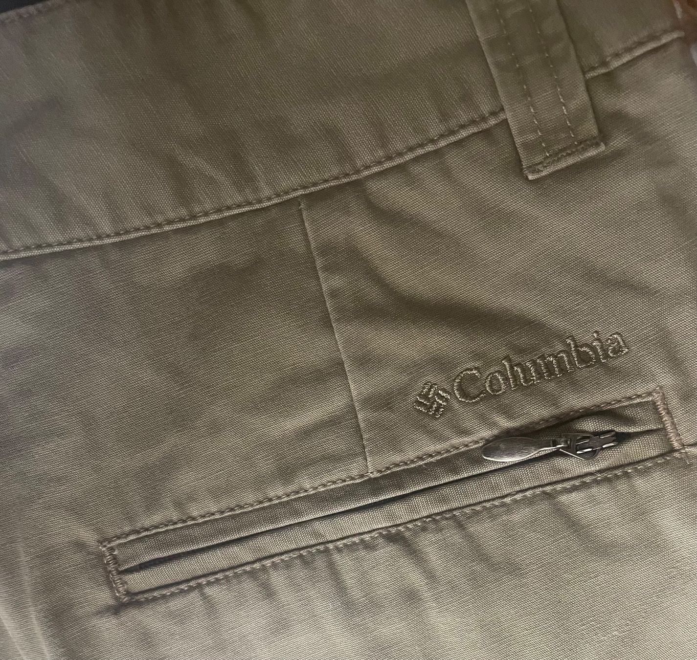 Columbia Pantalons: Pantalon Columbia – D'occasion à Genève par skicar 1