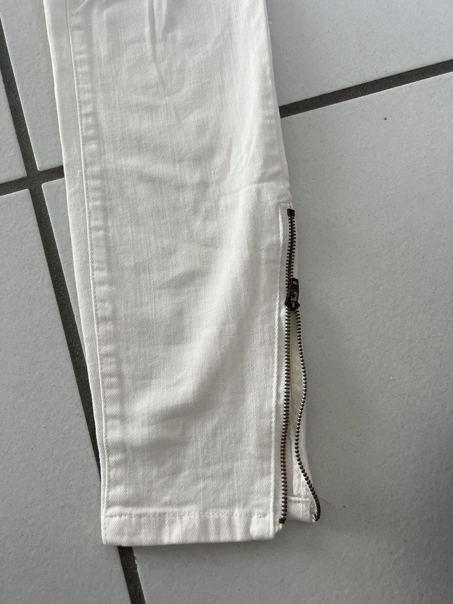 Jeans: Jeans – Usato da Oberuzwil venduto da DanaB01 2