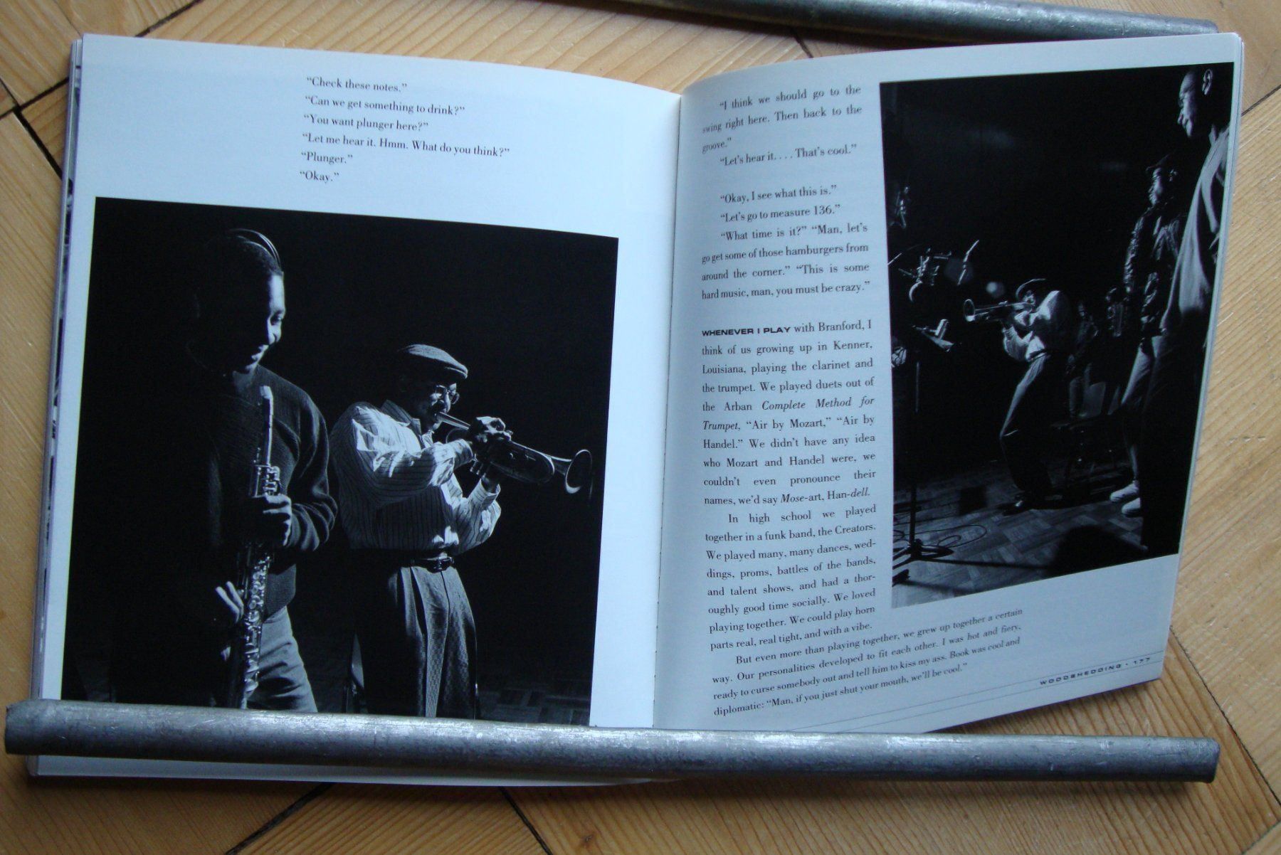 Livres: Wynton Marsalis - SWEET SWING BLUES . . – D'occasion à Bern par carola31 8