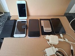5 x Natel-Handy - Appel iPhone / Samsung Galaxi  S5 ........