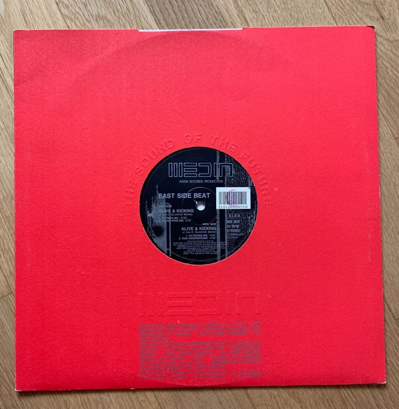 Dischi in vinile: EAST SIDE BEAT / ALIVE & KICKING – Usato da Sarnen venduto da m-basic