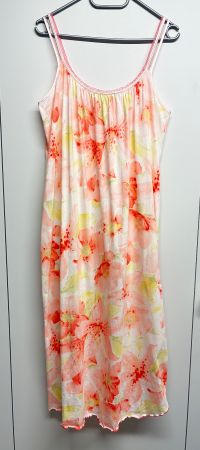 Rösch, ärmelloses Nachthemd mit Blumenmuster Pink Grösse 42