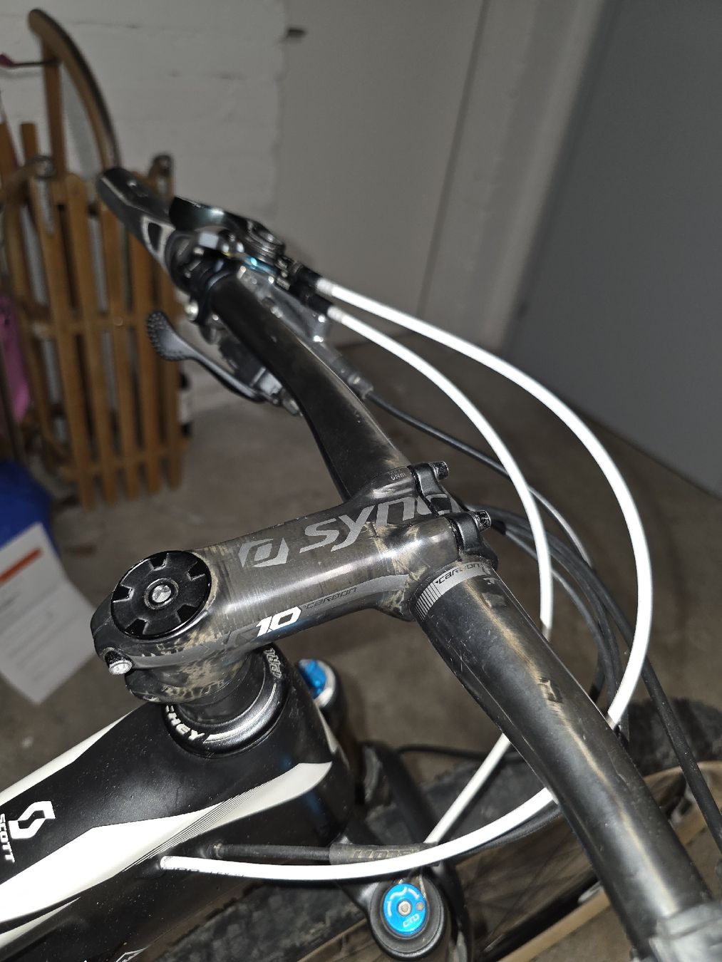 Scott Biciclette: 2 Carbon Mountainbikes Scott Lieferung ab 100.- – Usato da Zürich venduto da Toetsch 6