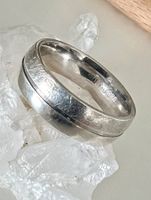 Massiver Silber 925 Bandring mit Hammerschlag-Struktur G54