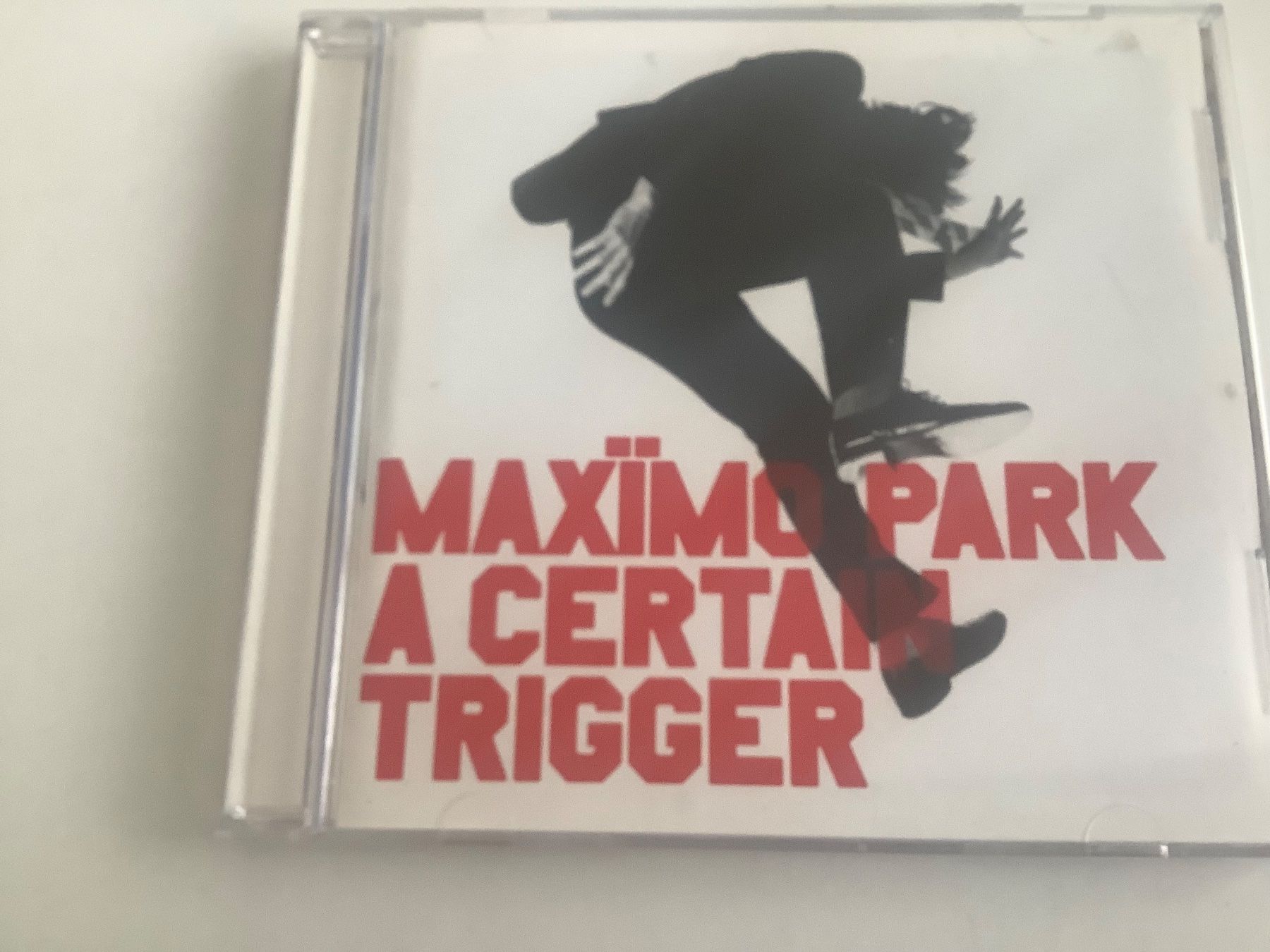 CD: Maximo Park / A Certain Trigger / 2005 – Usato da Dübendorf venduto da Shreck
