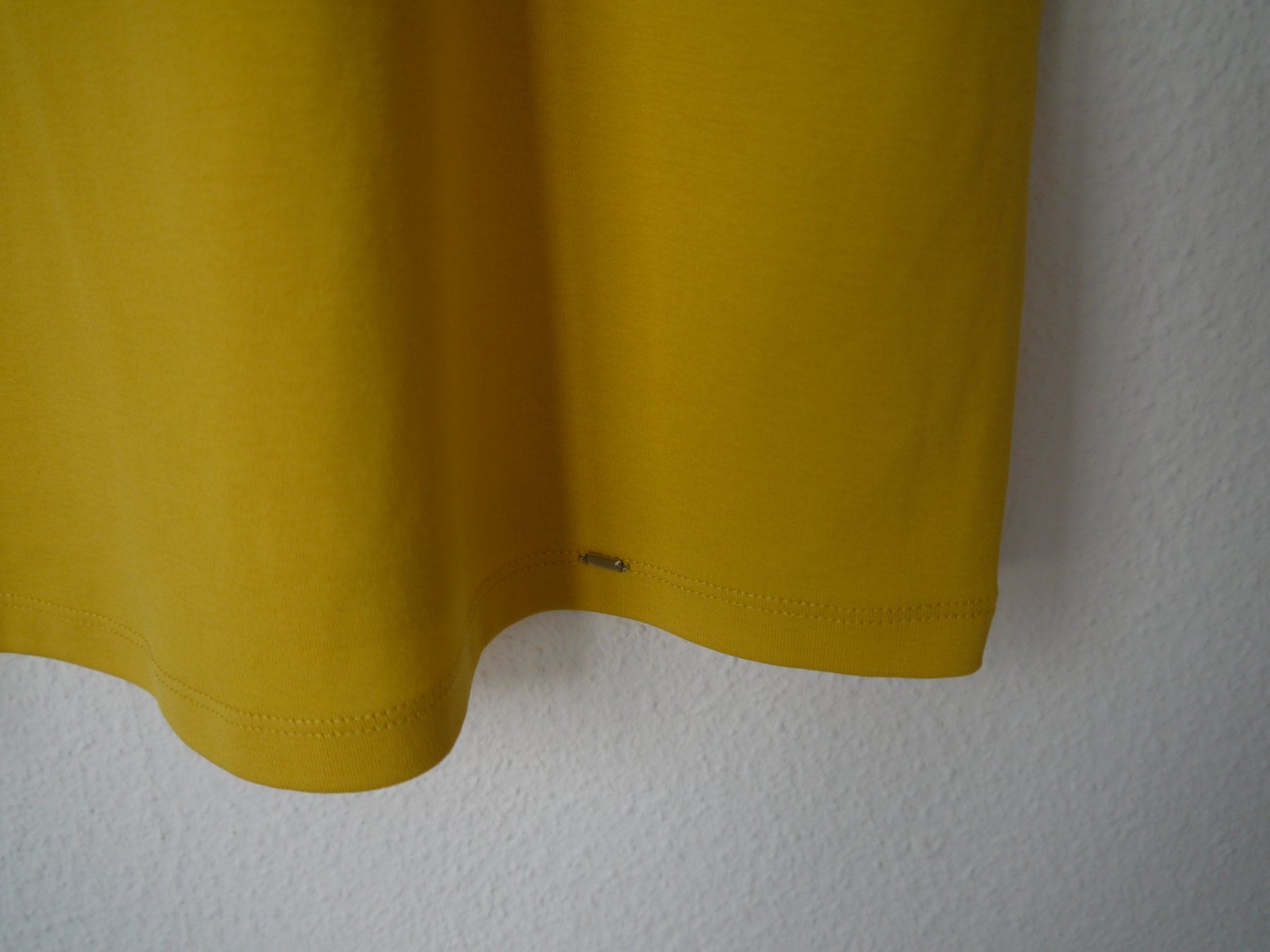 Marc Cain T-shirt: MARC CAIN / T-Shirt N6 – Usato da Hagendorn venduto da Blaf 4