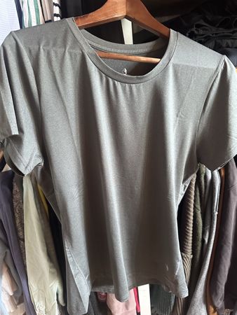 Sport Tshirt Grau, Gr.L
