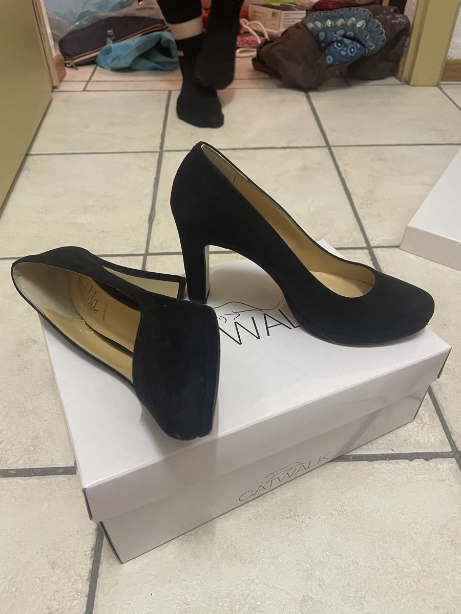 Scarpe da donna: Scarpe con tacco – Usato da Canobbio venduto da lis_9qjj
