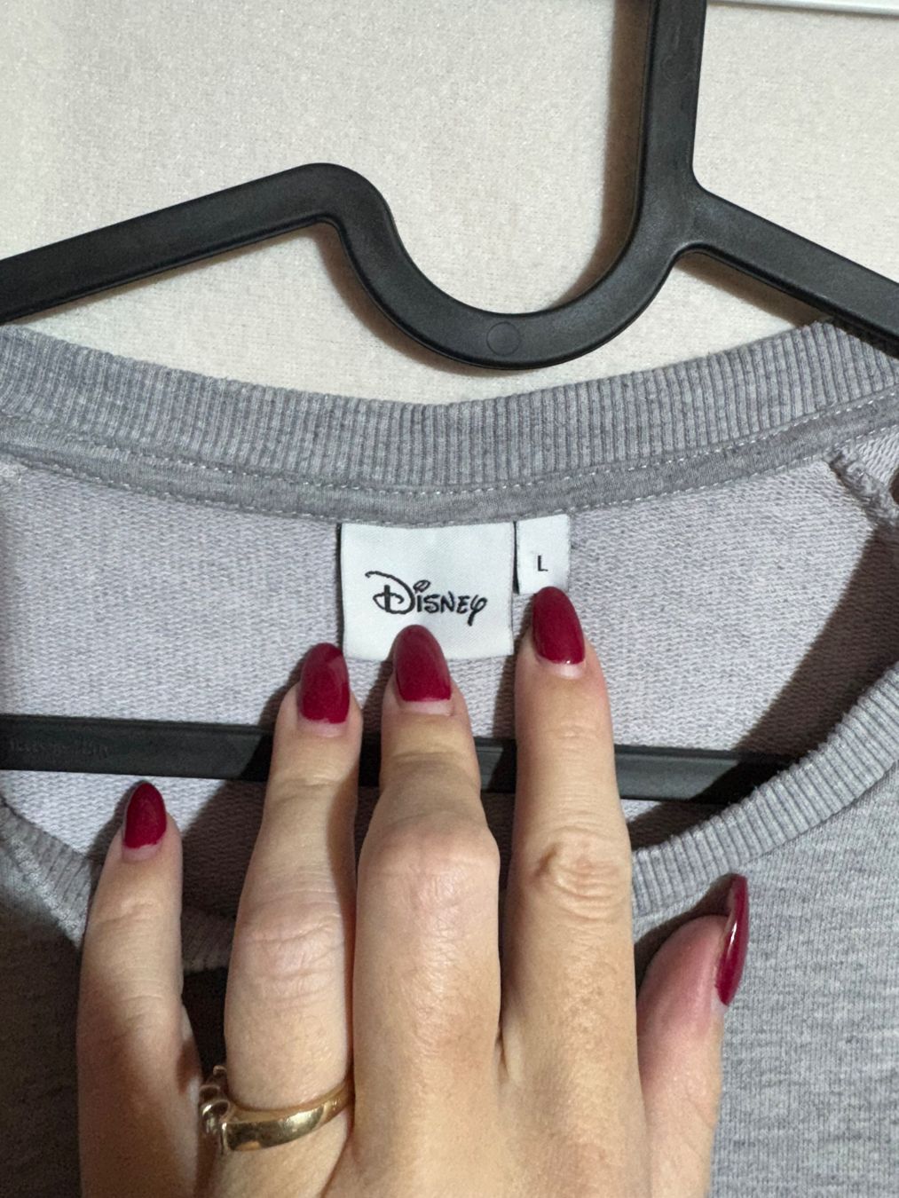 Pullover & Sweatshirts: Grauer Pullover mit Pailletten Micky Maus von Disney Gr. L – Gebraucht aus Grosswangen von SALE_SALE_SALE 2