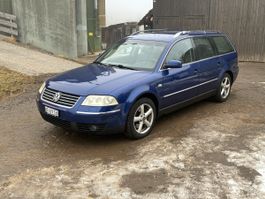 VW Passat Stationswagen V6 4-Motion, 