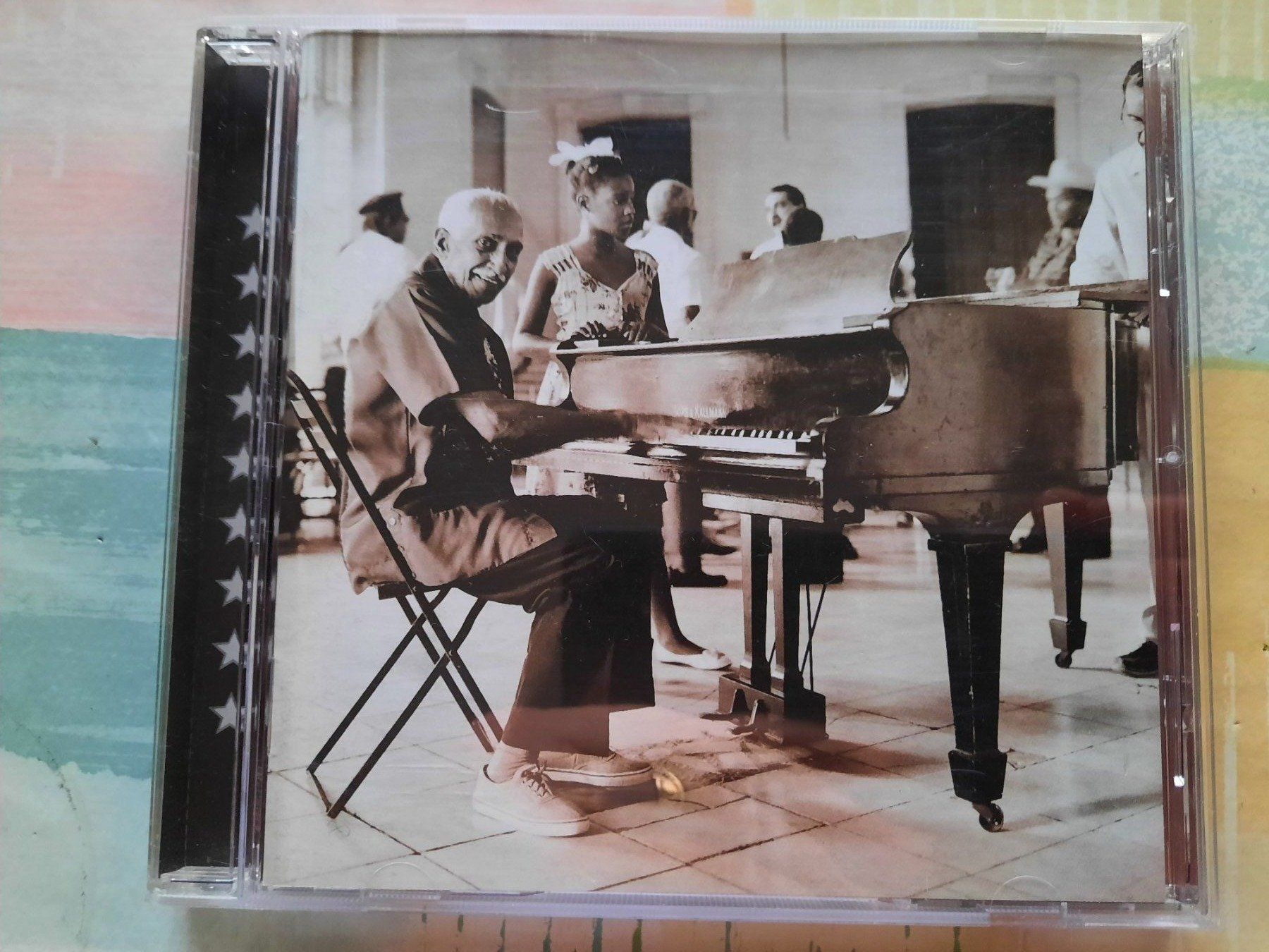 CDs: Cd Ruben Gonzalez - Introducing Ruben Gonzalez – Gebraucht aus Pully von bro_n52j