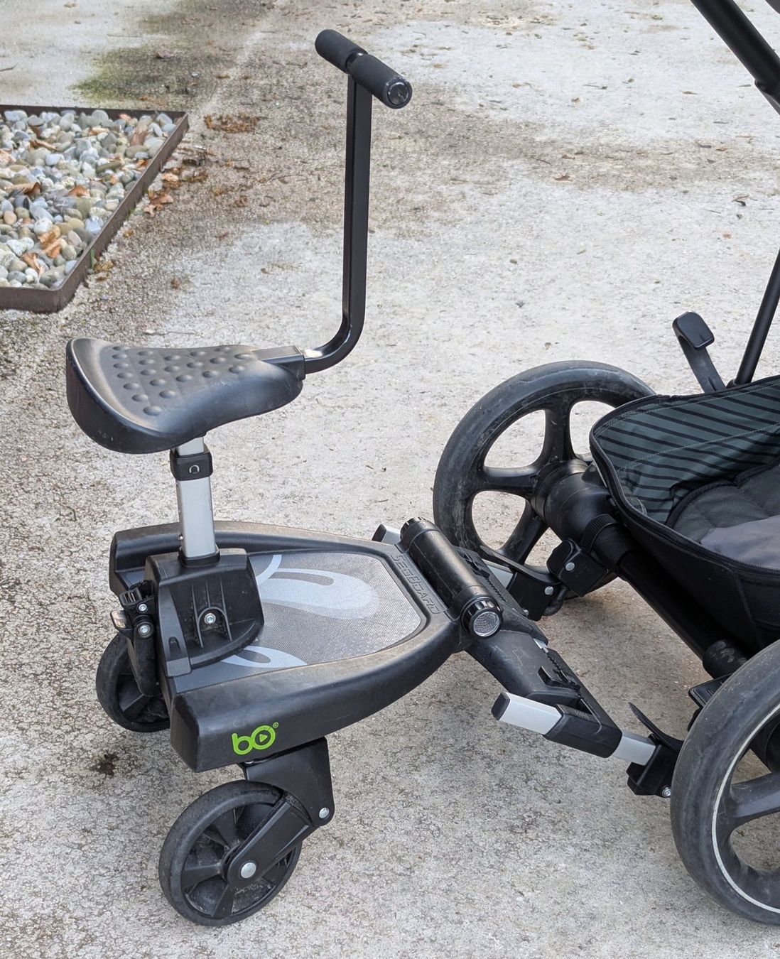 Fillikid Accessori per carrozzine: Fillikid Buggy-Board mit Zusatzsitz – Usato da Bettingen venduto da Wohoo0 1