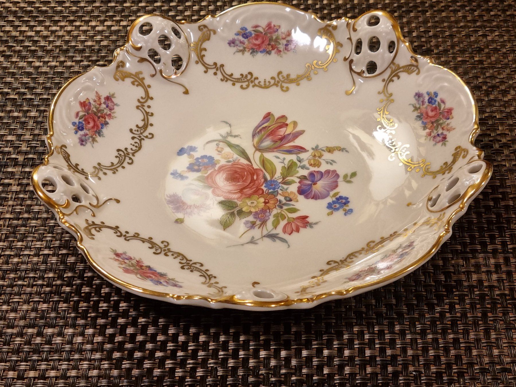 Rosenthal Piatti di portata: Rosenthal Molière Durchbruchschale mit Gold – Usato da Scharnachtal venduto da devin03 1