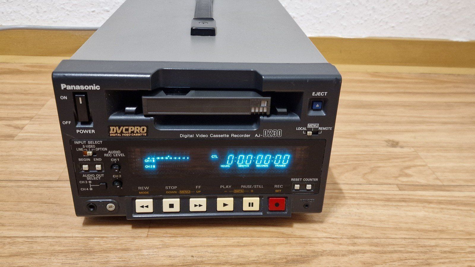 Panasonic Registratori: Panasonic AJ-D230 DVC PRO Digital Profi Studio REVIDIET – Usato da Bettlach venduto da bet_zy9k 4