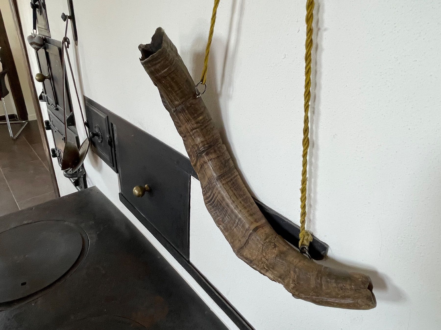 Musikinstrumente: Echtes Rinder Blashorn - Jagdhorn – Gebraucht aus Sirnach von Motorbiene007 3