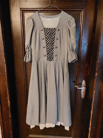 graues Trachtenkleid gr.42/44