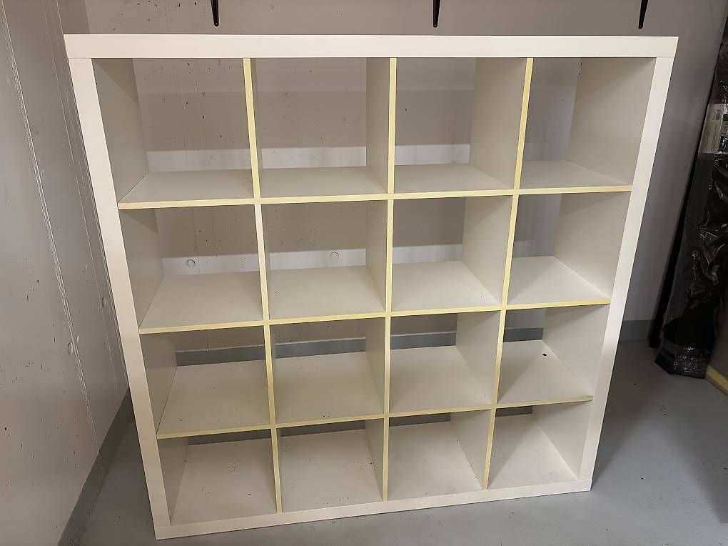 Scaffali: Ikea Kallax Gestell – Usato da Kaltbach venduto da Schraner83