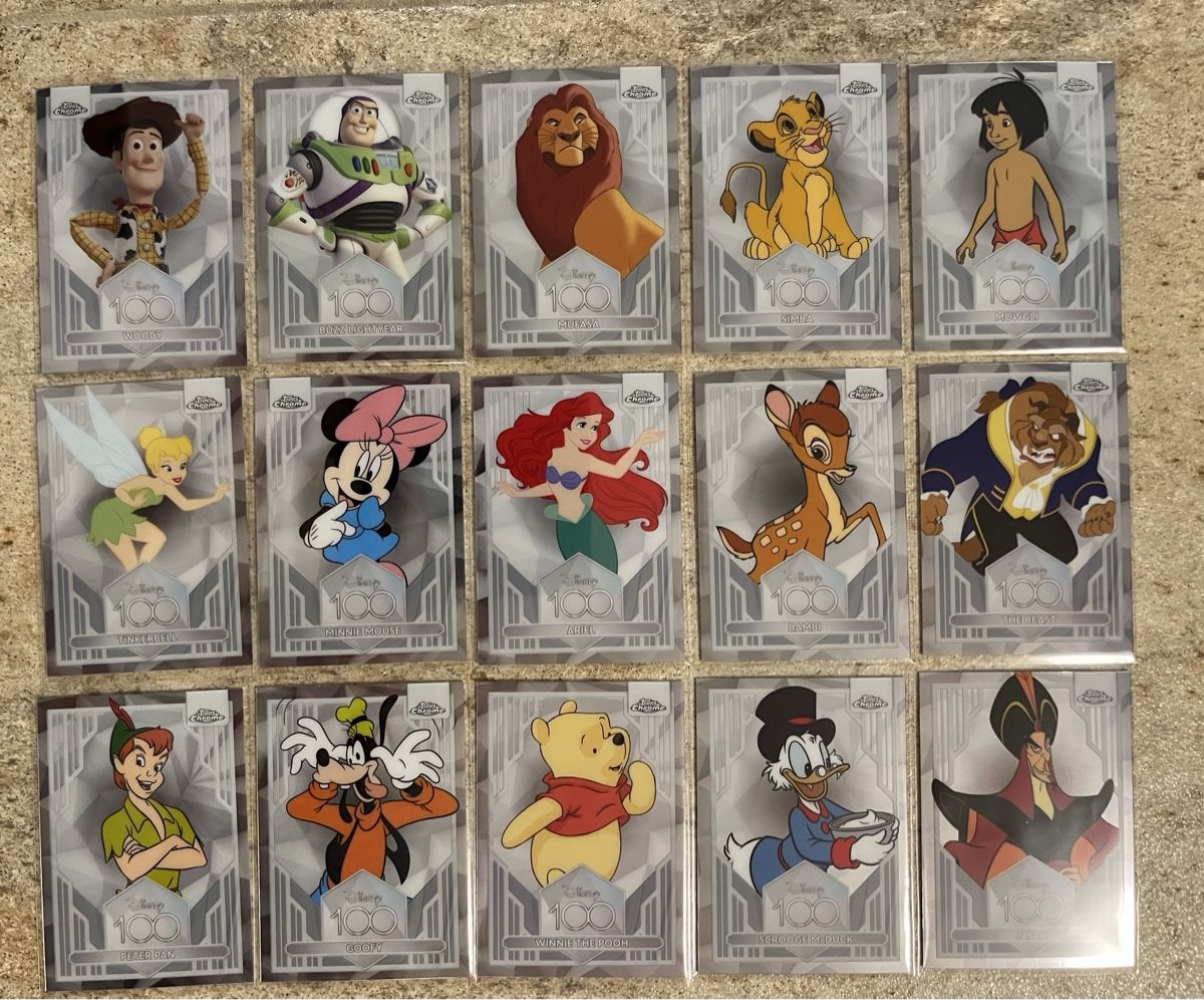Topps Carte collezionabili: Disney Topps chrome cards Lot – Nuovo (secondo la descrizione) da Moudon venduto da AndreSR89