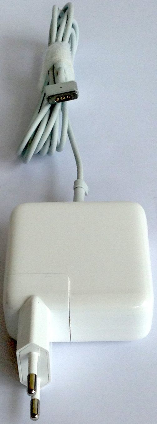 Apple Unità & Adattatore: Replacement AC Adapter PA-45W 14,85V 3,05A – Usato da Reinach AG venduto da RiesenServicesGmbH