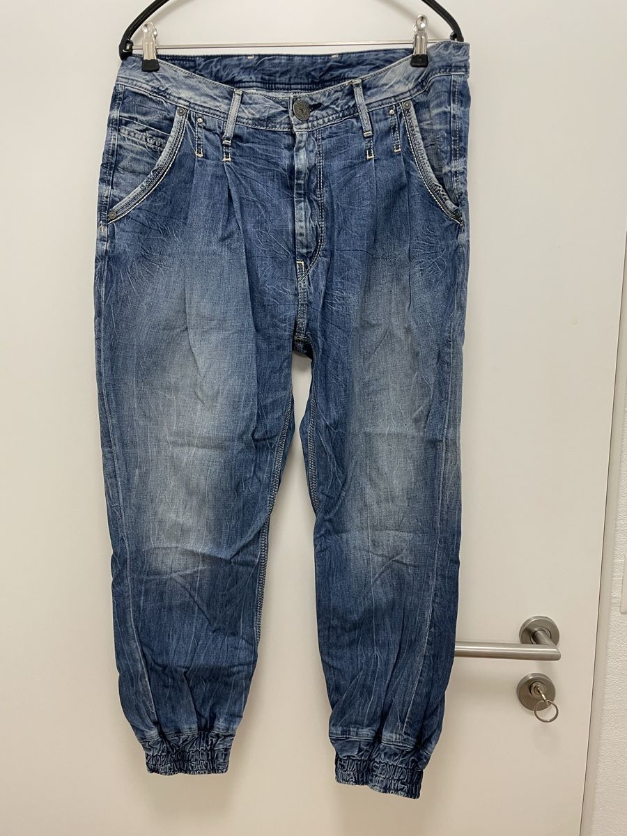 Pepe Jeans Jeans: Pepe Jeans Grösse 29  – Nuovo (secondo la descrizione) da Haldenstein venduto da nicB74