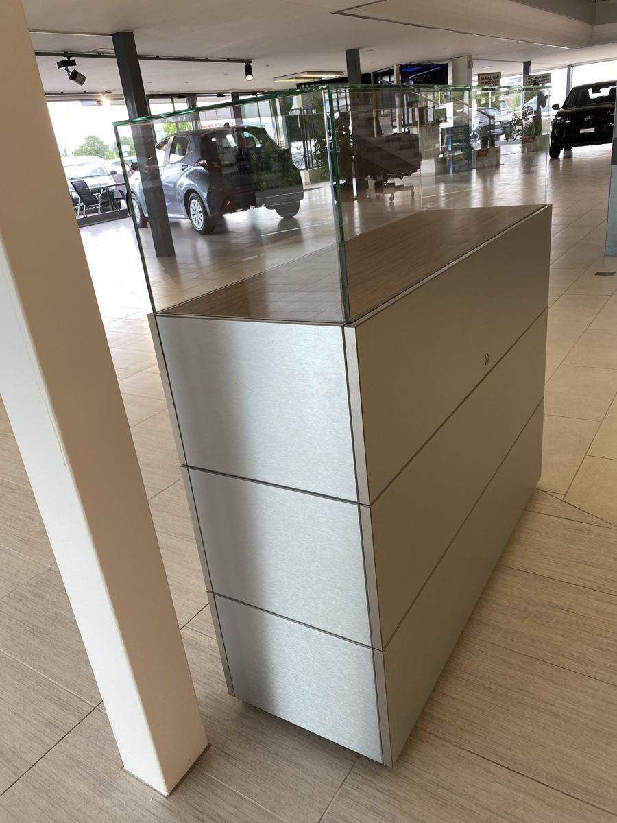 Vitrinen: Vitrine zum dekorieren  – Gebraucht aus Hägglingen von Karin0802 5
