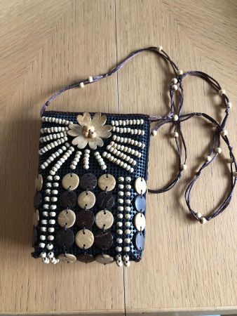 Sommerliche Umhängetasche, Kokosnuss, Handarbeit