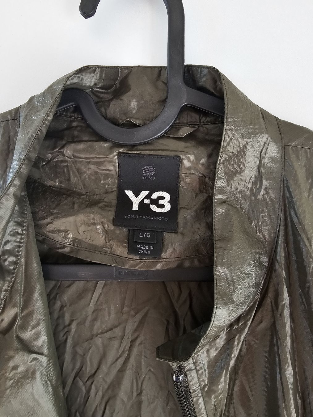 Y-3 Giacche: Stylische Y-3 Jacke Grösse L – Usato da Zürich venduto da yasemiin 2