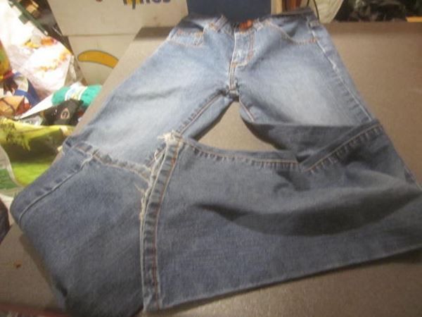 Hosen: Jeans Grösse 140, one by one, dunkelblau – Gebraucht aus Zürich von Motzkuh