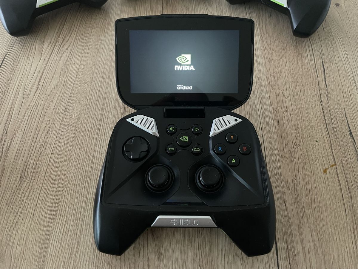 Nvidia Controller: NVIDIA- CONTROLLER SET – Difettoso da Plons venduto da wartauchris 2