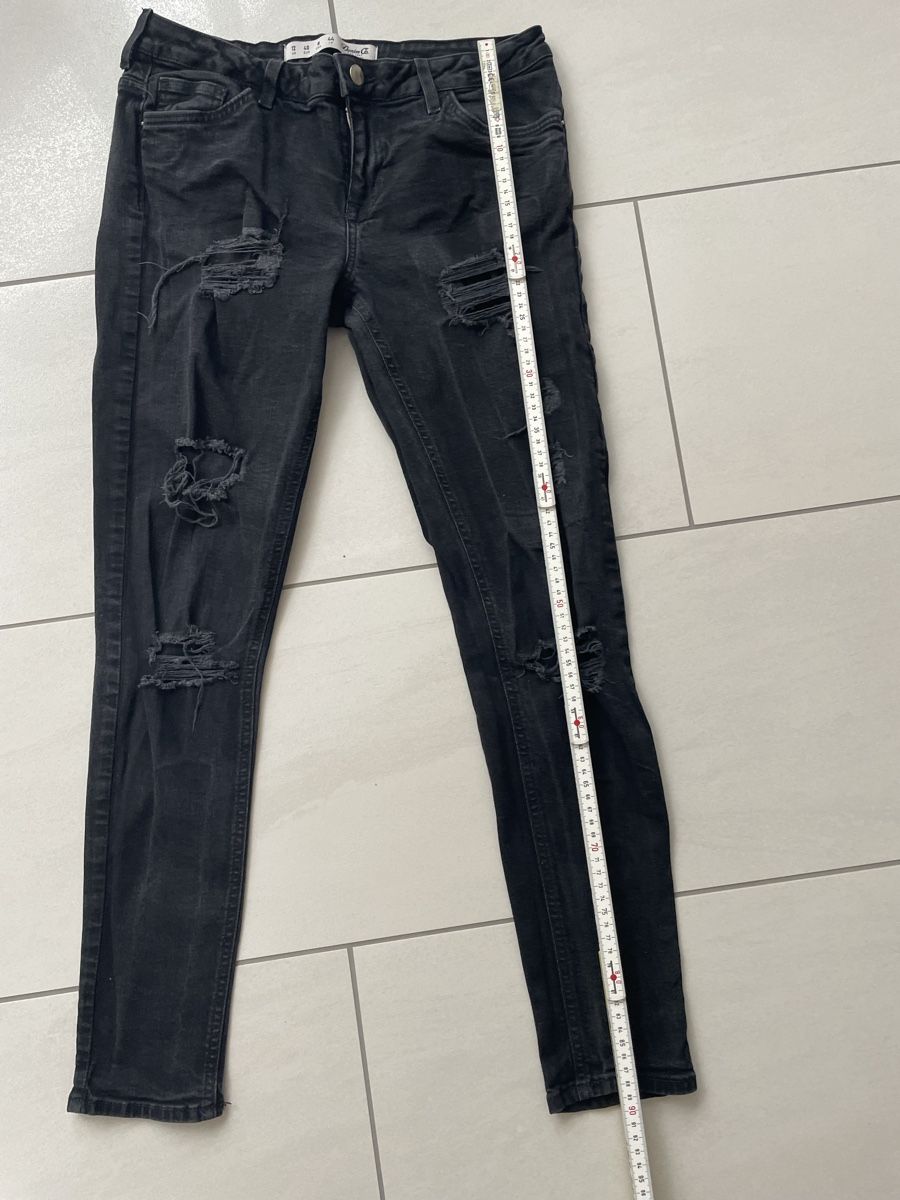 Jeans: Damen Jeans Gr M – Usato da Rüti ZH venduto da kar_xx9l 2
