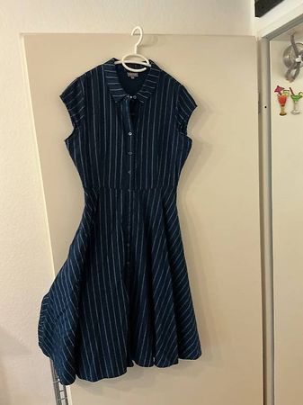 Kleid von Phase Eight Grösse 12