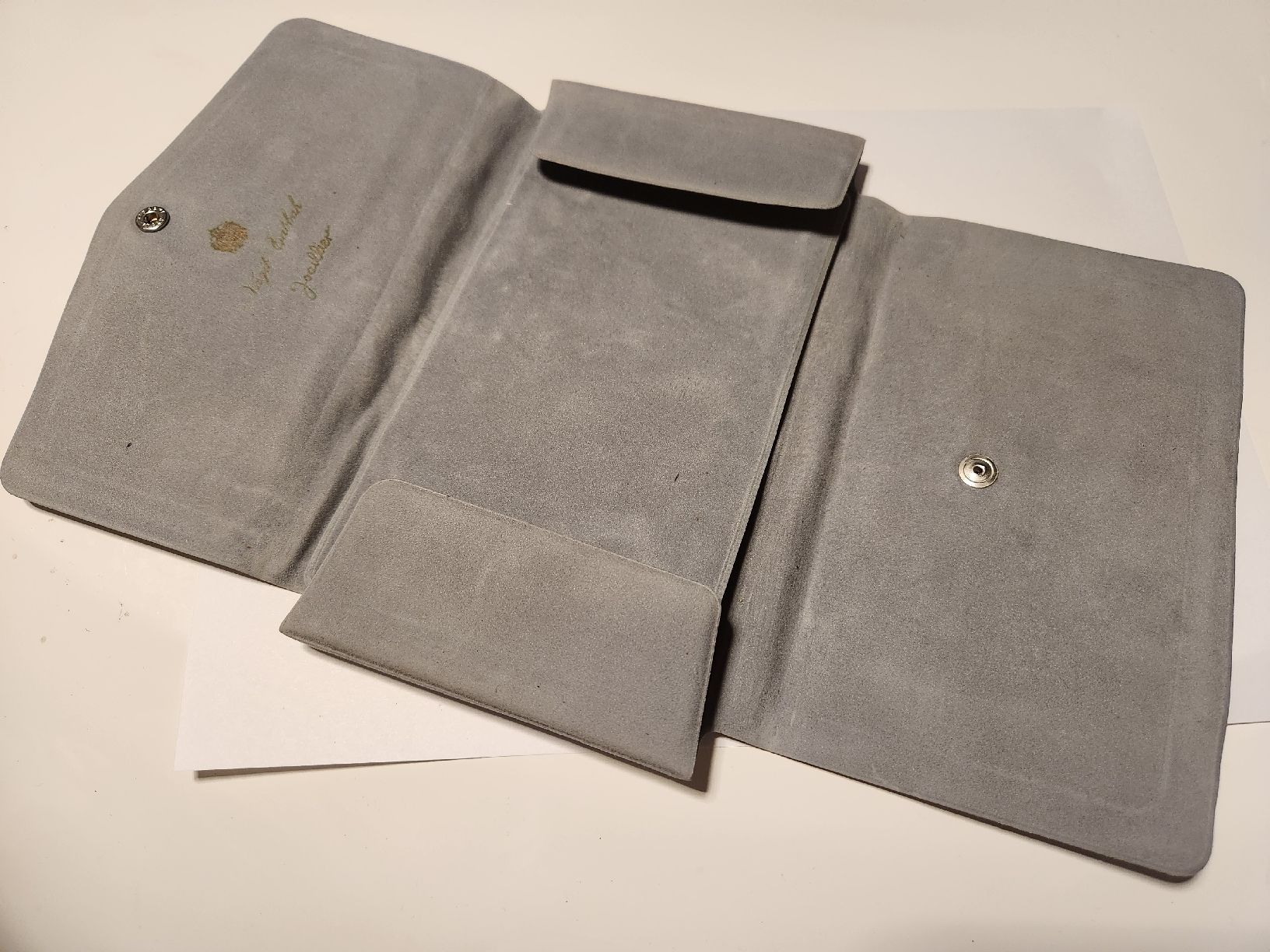 Portagioie: Etui à bijoux de luxe en velour – Usato da Territet venduto da Cenh 3