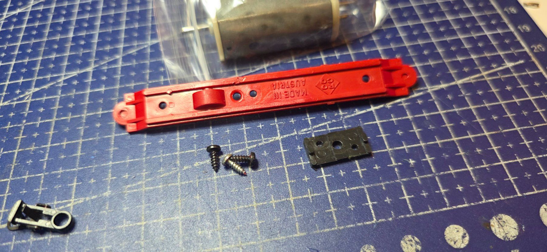 Roco Modellini di ferrovie: Roco Dampflok H0/DC motor defeckt – Usato da Hochfelden venduto da Danizh0 5