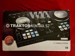 Native Instruments Traktor Kontrol S2 MK2