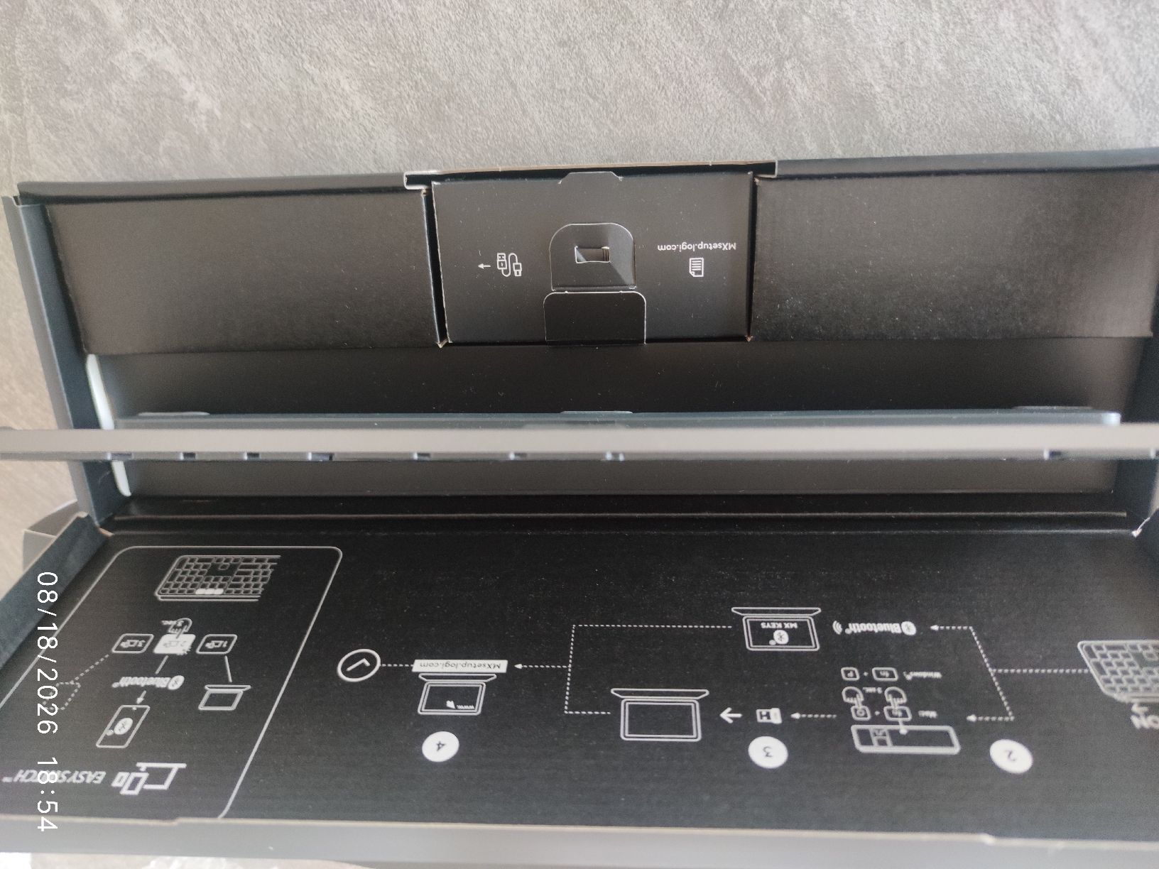 Logitech Claviers: Logitech MX Keys Plus – Neuf (Voir description) à Neuchâtel par Houssam_kourdache 3