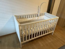 Crib/toddler bed