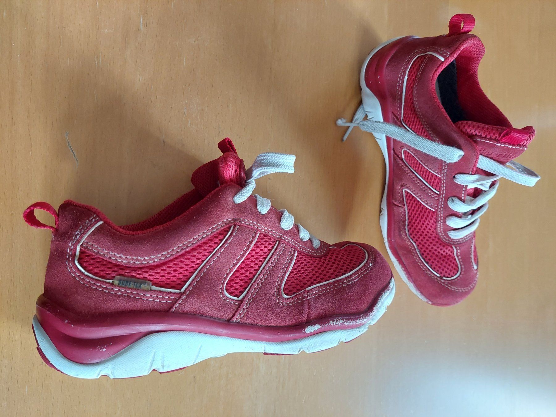 Superfit Scarpe per ragazzi: Super Fit Sportschuhe  Gr.34 – Usato da Zürich venduto da meymano 7