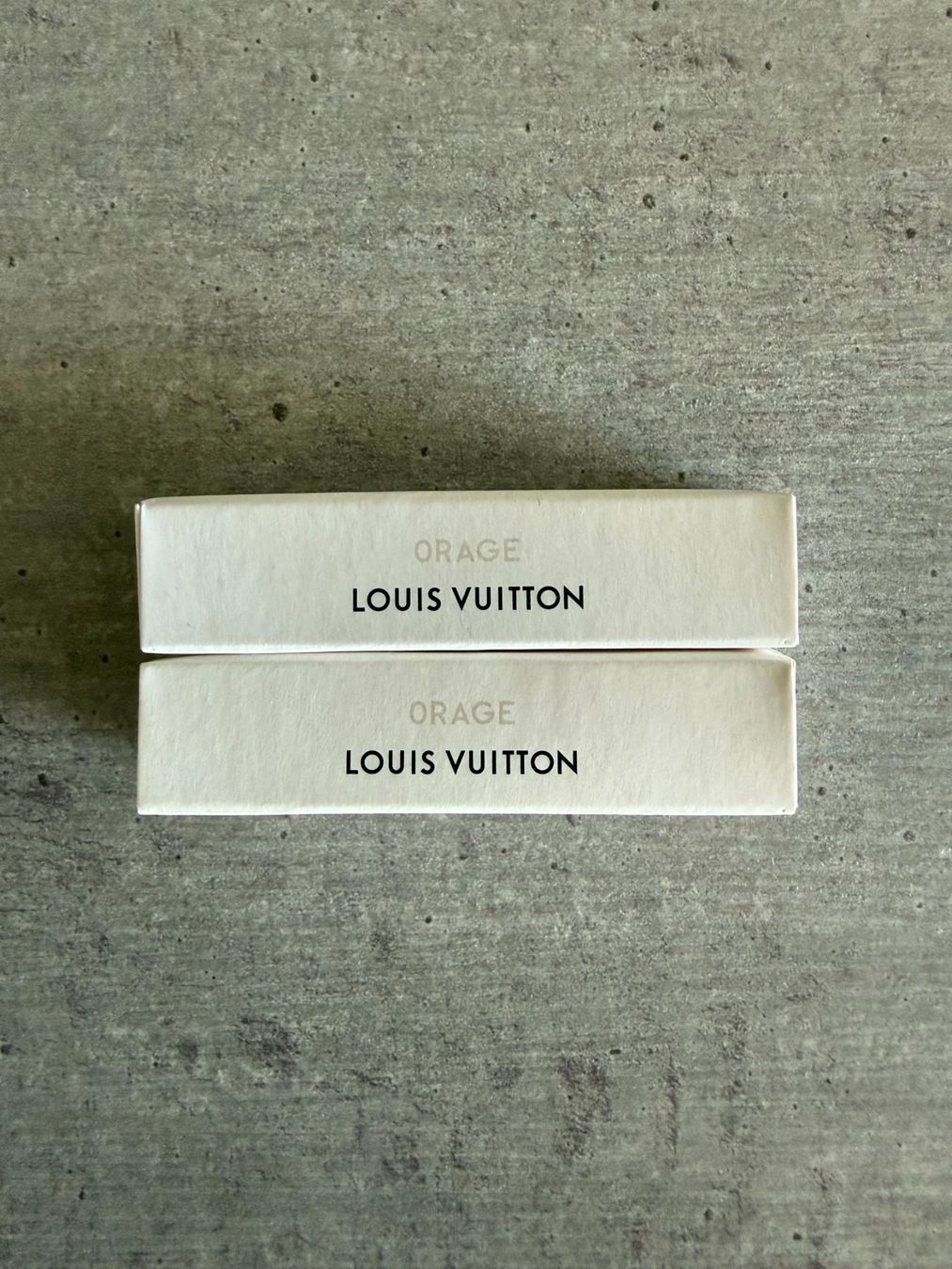 Louis Vuitton Profumi & Eau de Toilette: Louis Vuitton Orage – Original Parfumprobe 2 ml – Nuovo (secondo la descrizione) da Kaiseraugst venduto da TiVeS 1