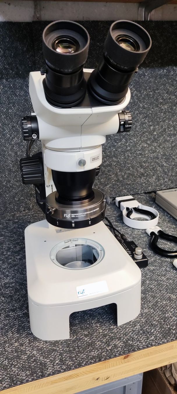 Olympus Microscopi: Olympus SZ51 Stereomikroskop – Usato da Bühl BE venduto da x-drums