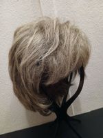 Elegante, modische Damenperücke in Blond - Top Zustand!